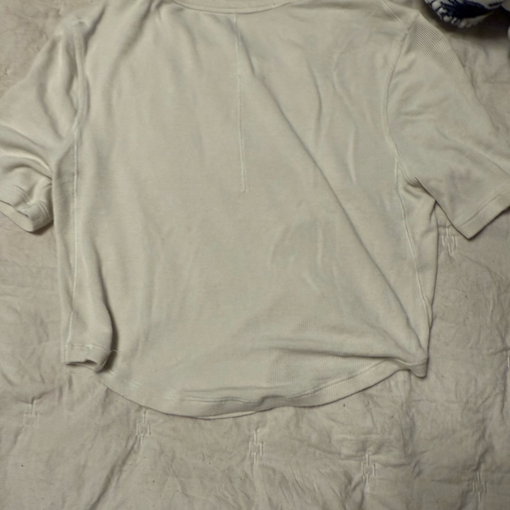 Wundermost Ultra-Soft Nulu Crewneck Cropped T-Shirt - Picture 2 of 3